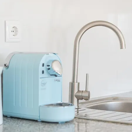 Guestready - Saudade * Порту